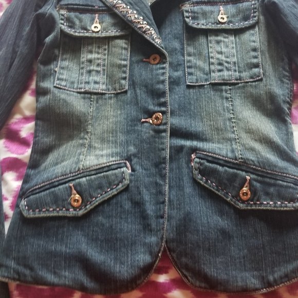 Never Worn Parasuco Pink Studded Jean Jacket - Picture 4 of 7